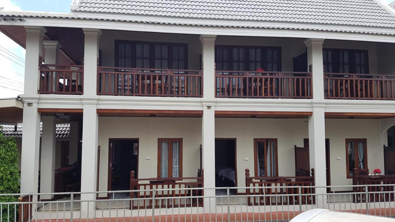 Villa Khounsok Sunset 루앙프라방 외부 사진