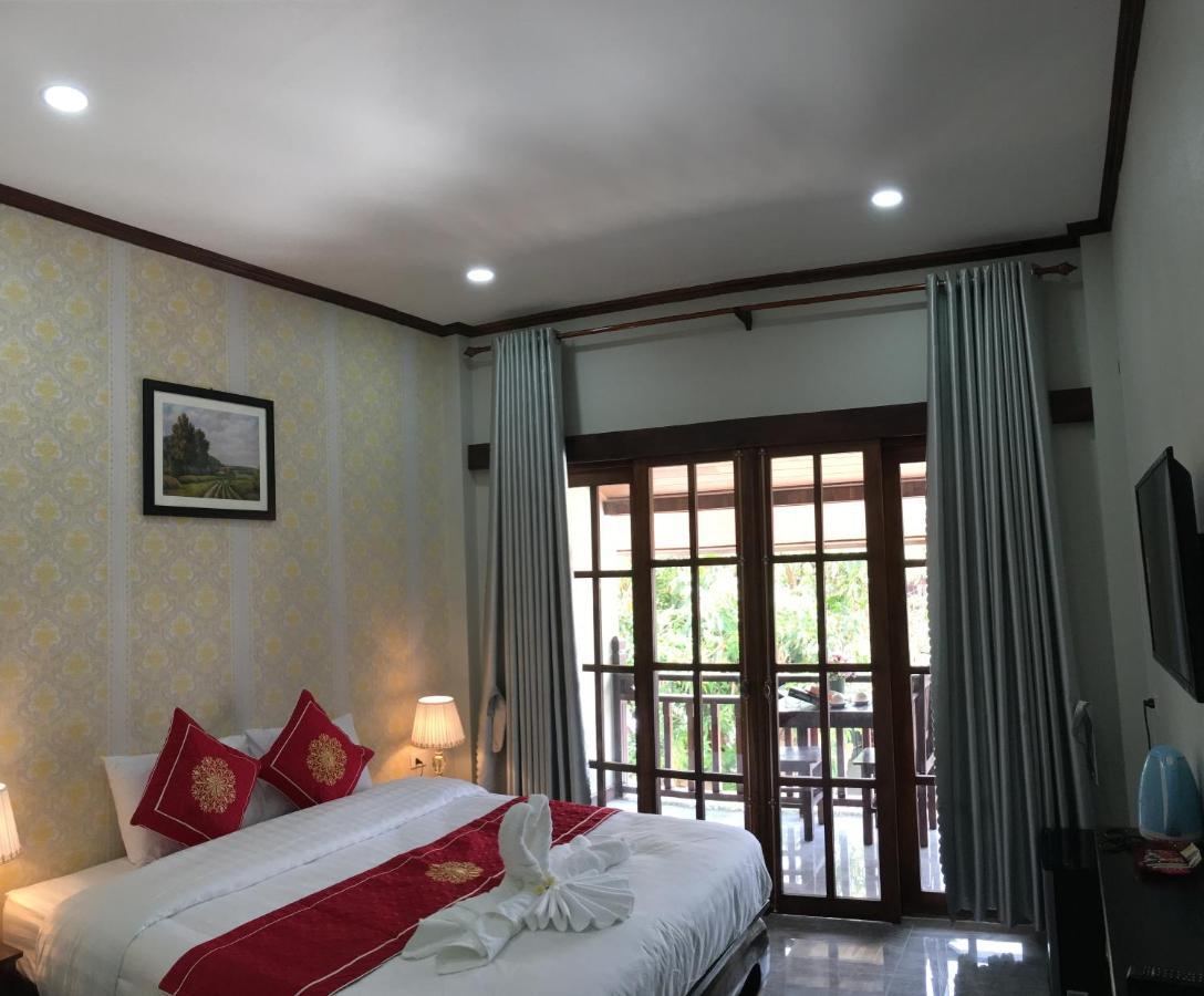 Villa Khounsok Sunset 루앙프라방 외부 사진
